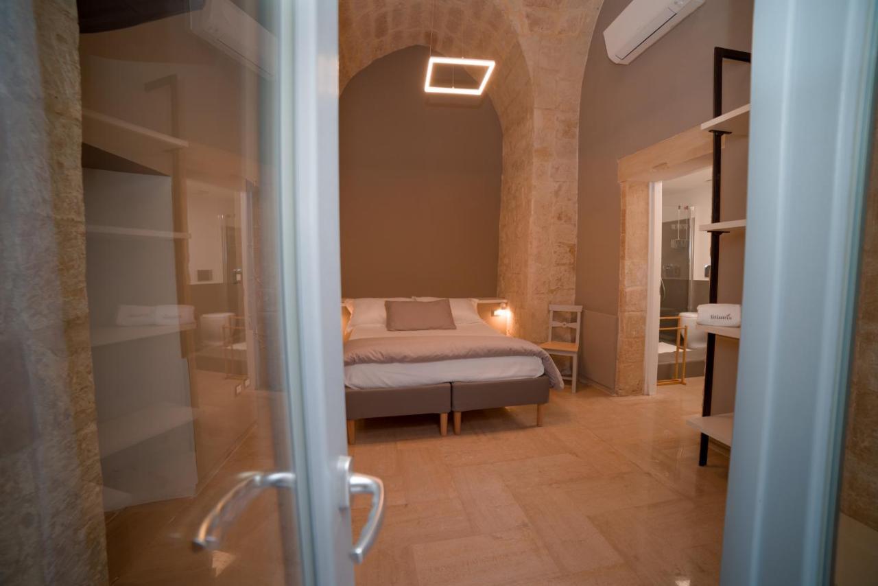 Litium 3 Bed & Breakfast เลชเช ภายนอก รูปภาพ